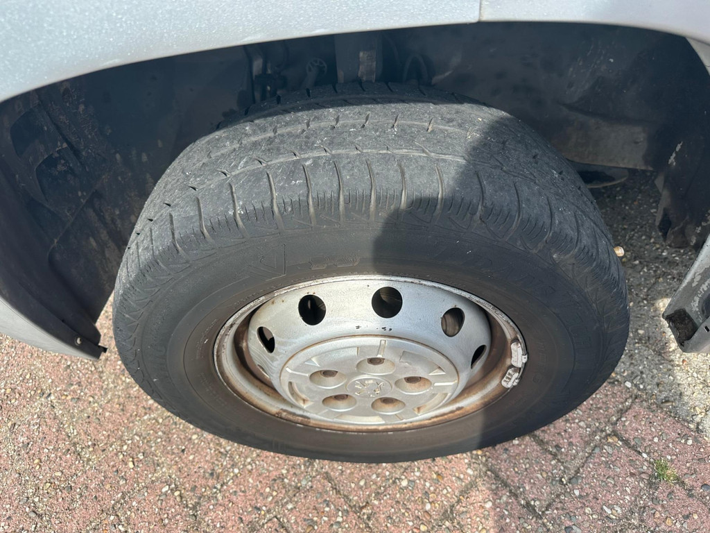 Peugeot Boxer 2.2HDi,E4,88kw/120pk,GOEDE,CONDITIE ! 10