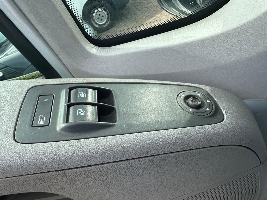 Peugeot Boxer 2.2HDi,E4,88kw/120pk,GOEDE,CONDITIE ! 11