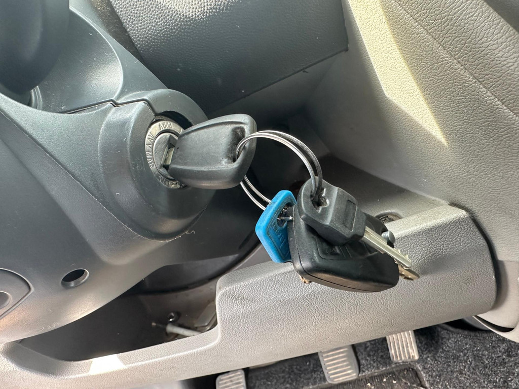 Peugeot Boxer 2.2HDi,E4,88kw/120pk,GOEDE,CONDITIE ! 16