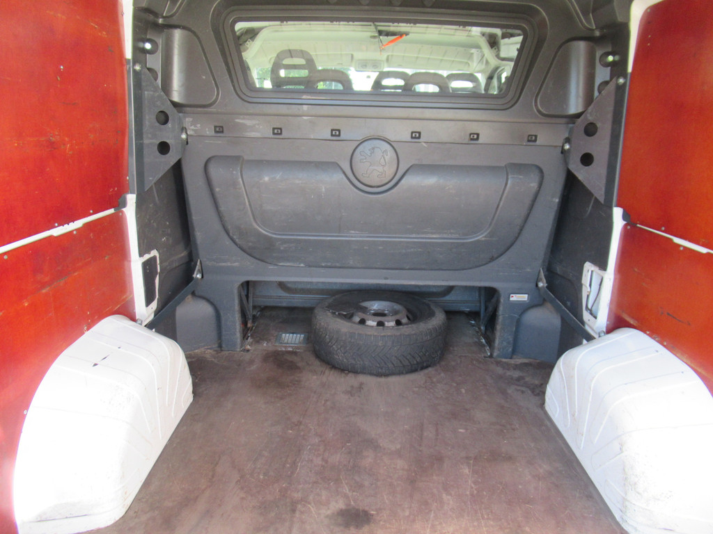 Peugeot Boxer 330 2.2 HDI 96KW L1H1 DOKA Dubbelcabine AIRCO P+ 11