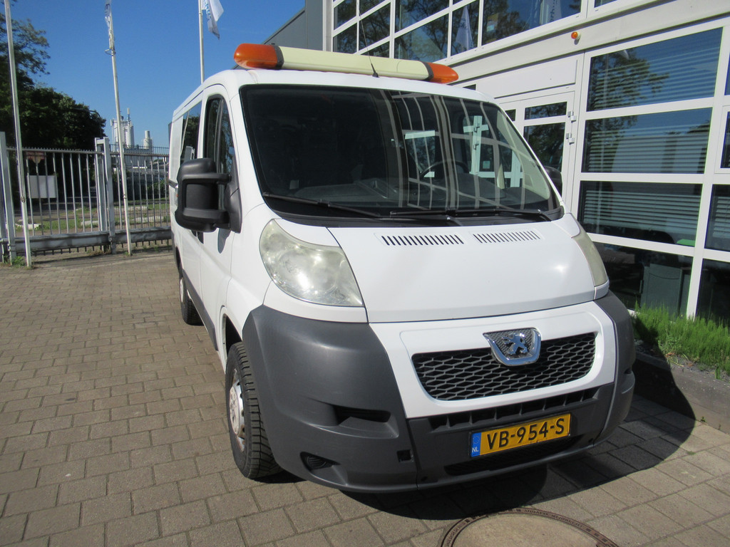 Peugeot Boxer 330 2.2 HDI 96KW L1H1 DOKA Dubbelcabine AIRCO P+ 7