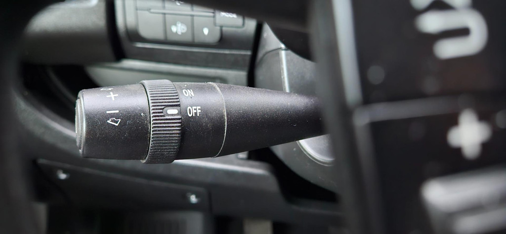 Peugeot Boxer 330 2.2 HDI L1H1 Profit+ Trekhaak! Airco! Cruise Control! Nette Bus! 3-Zitplaatsen! NAP! 110PK! 18