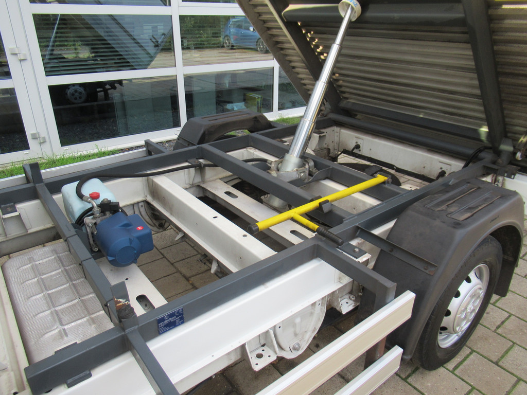 Peugeot Boxer 330 2.2 HDI L1 XR Veegvuilkipper 15