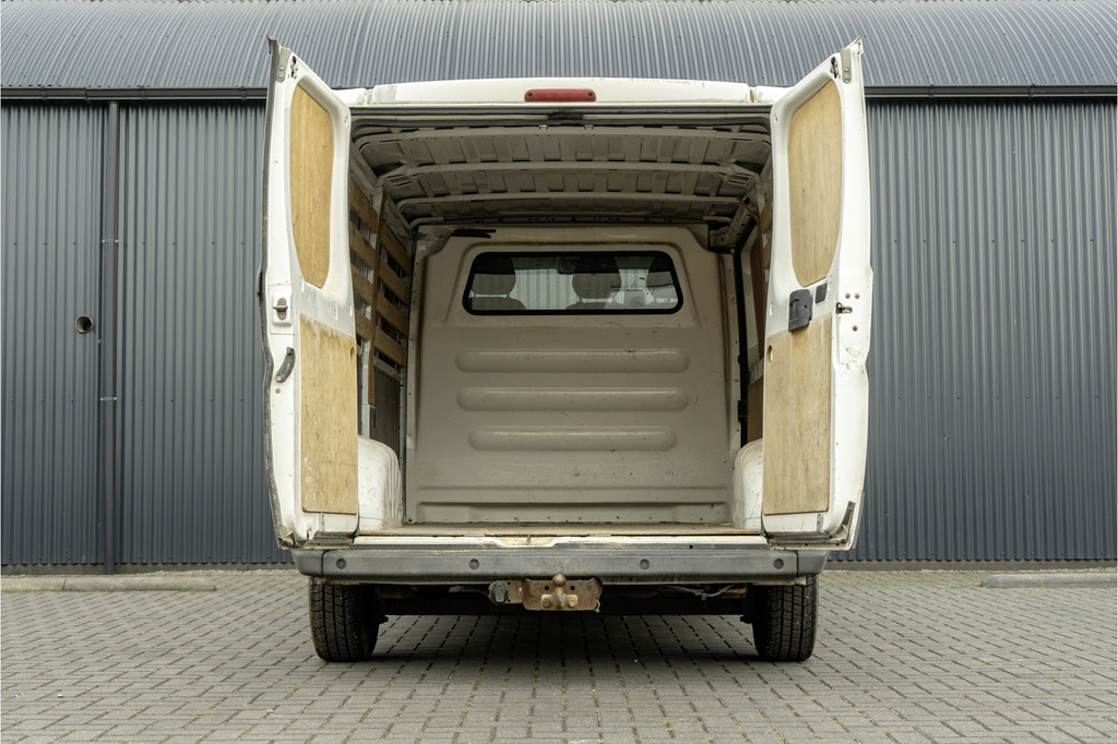 Peugeot Boxer 330 HDI | L2H1 | Cruise | Airco | PDC 9