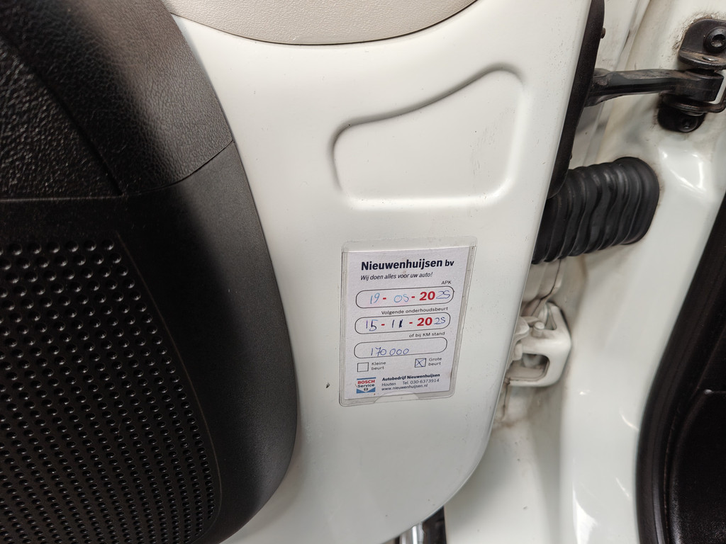 Peugeot Boxer 333 2.2 BlueHDi 120 L2H2 2xSchuifdeuren, Camera, CC, 16