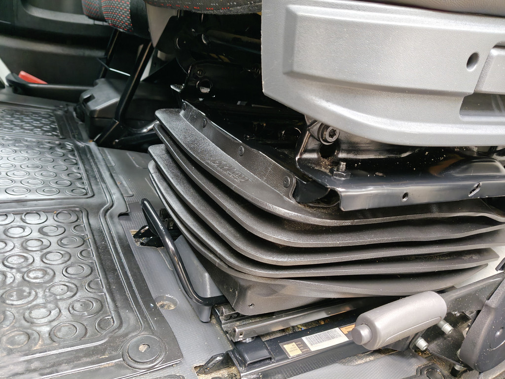 Peugeot Boxer 333 2.2 BlueHDi 120 L2H2 2xSchuifdeuren, Camera, CC, 17