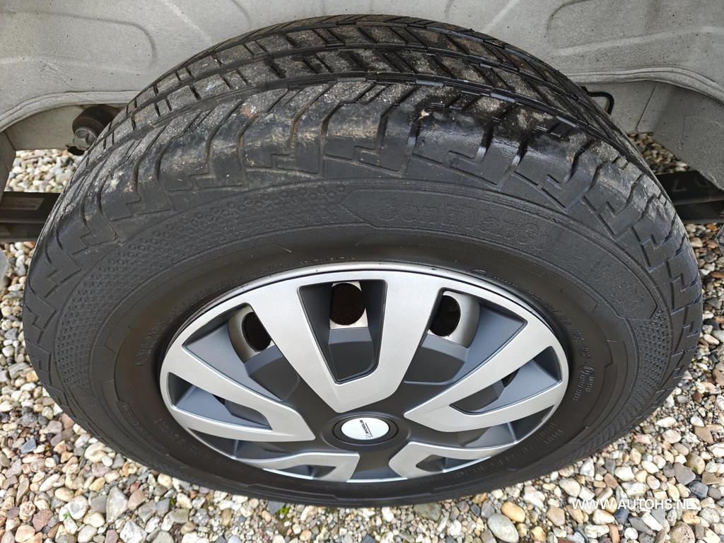 Peugeot Boxer 333 2.2 BlueHDi 140 PK, L3H2 Premium , Euro 6 , 1e Eig. Apk dec. 2026 , Clima , cruise , camera , navi 10