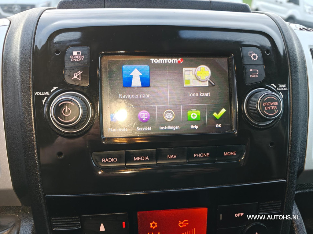 Peugeot Boxer 333 2.2 BlueHDi 140 PK, L3H2 Premium , Euro 6 , 1e Eig. Apk dec. 2026 , Clima , cruise , camera , navi 17