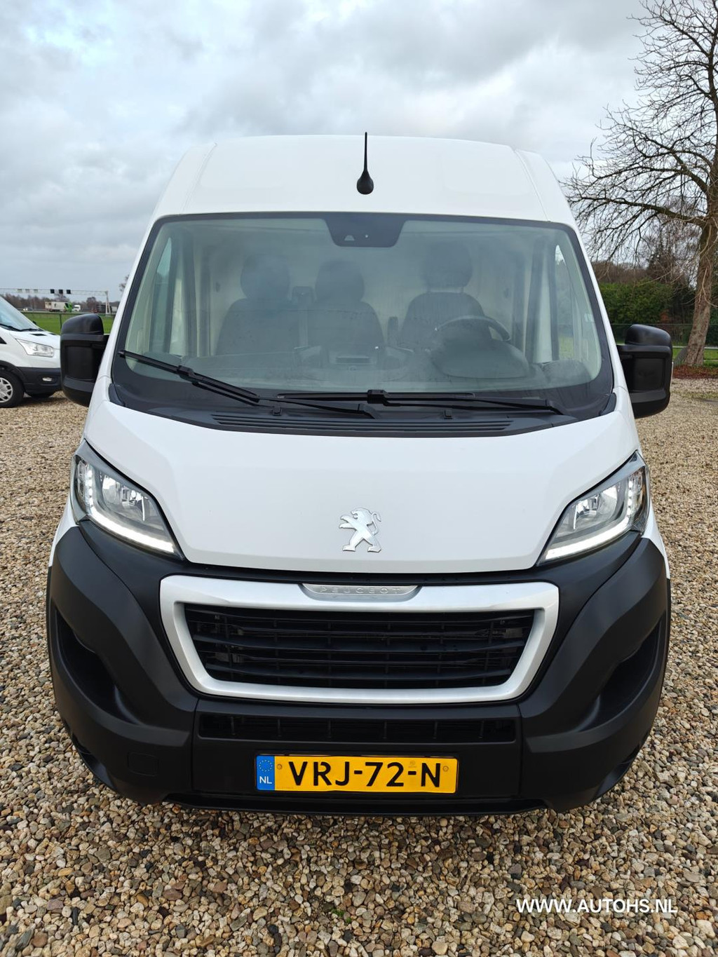Peugeot Boxer 333 2.2 BlueHDi 140 PK, L3H2 Premium , Euro 6 , 1e Eig. Apk dec. 2026 , Clima , cruise , camera , navi 9