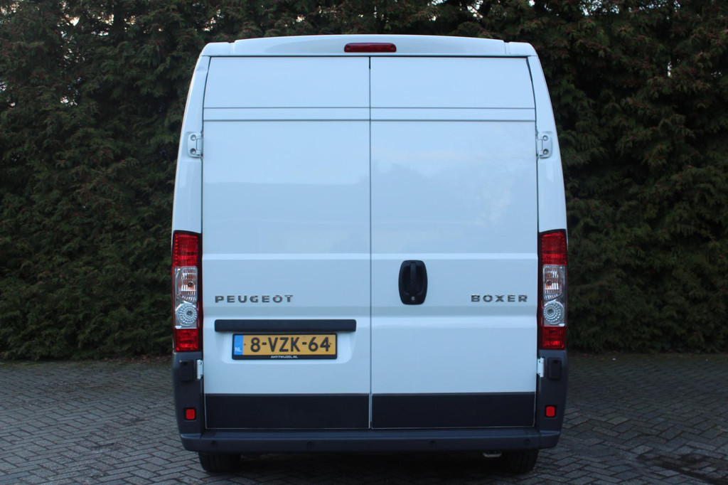 Peugeot Boxer 333 2.2 HDI L1H2 10