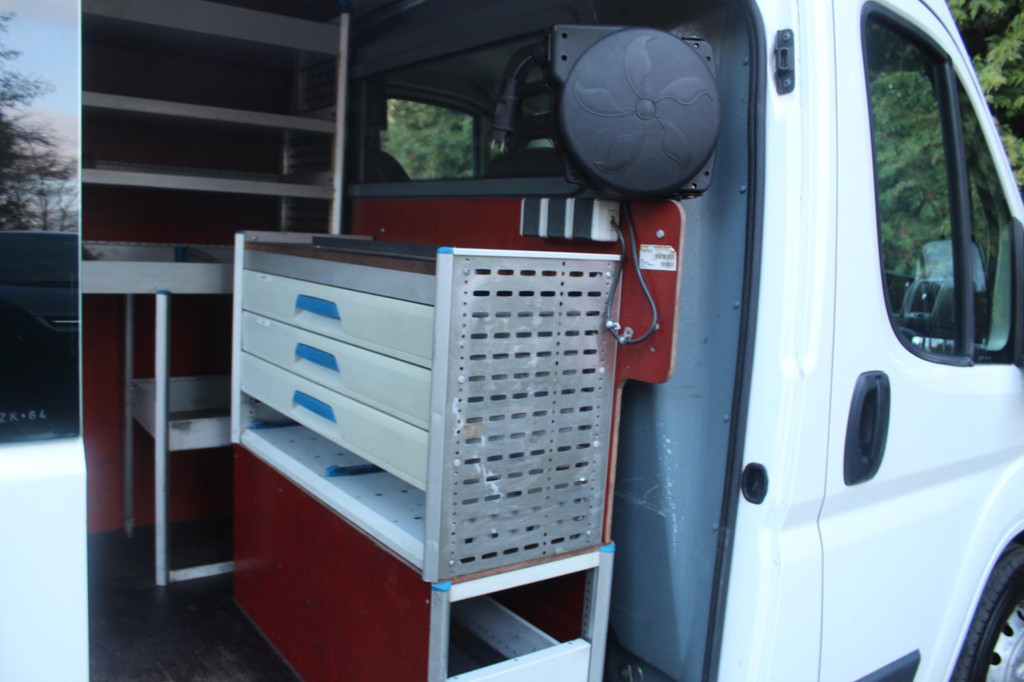 Peugeot Boxer 333 2.2 HDI L1H2 18