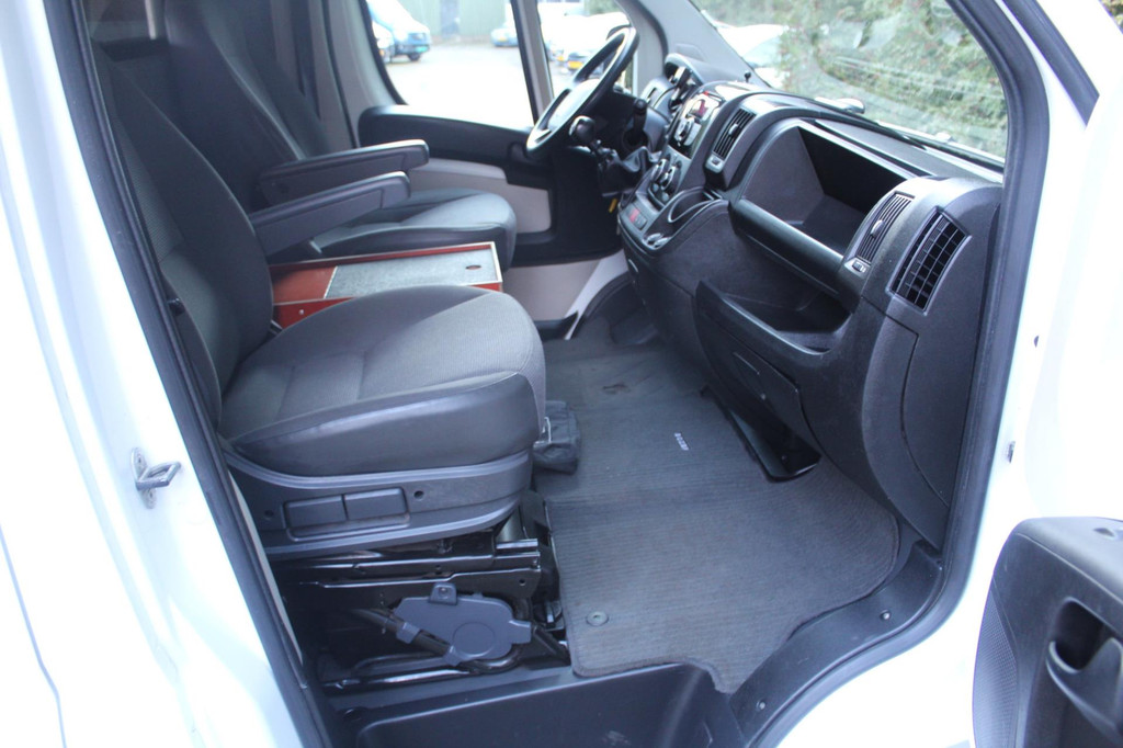 Peugeot Boxer 333 2.2 HDI L1H2 19