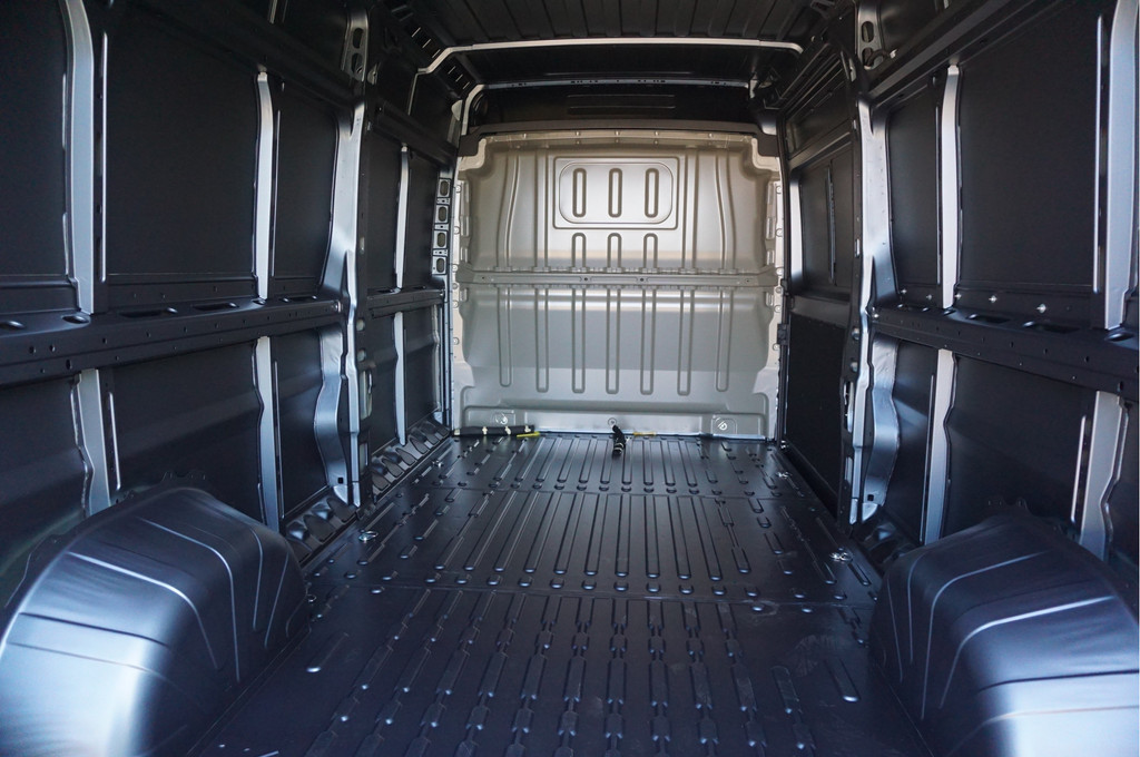 Peugeot Boxer 35+ Heavy 2.2HDI 180PK EAT8 Automaat L3H2 BPM VRIJ!! 10 Navi, Clima, Cam, 270º Deur!! NR. A617* 8