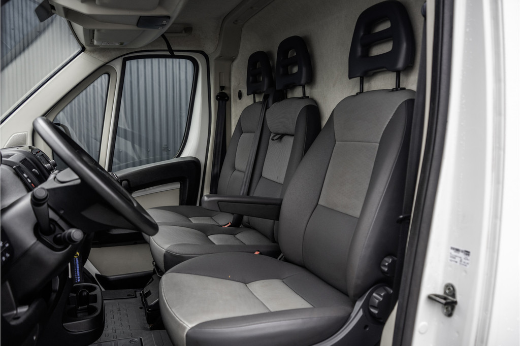 Peugeot Boxer BlueHDI L3H3 | 160PK | Camera | Navigatie | Cruise | Airco | 3T Trekgewicht | PDC | Euro 6 13