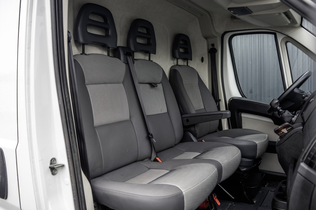 Peugeot Boxer BlueHDI L3H3 | 160PK | Camera | Navigatie | Cruise | Airco | 3T Trekgewicht | PDC | Euro 6 14