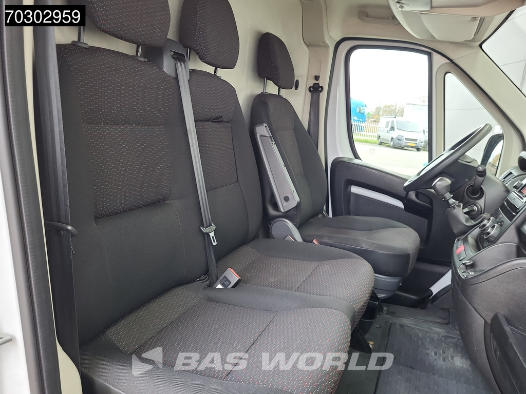 Peugeot Boxer 120pk L2H2 Airco Cruise Imperiaal Parkeersensoren Euro6 L2 Airco Cruise control 13