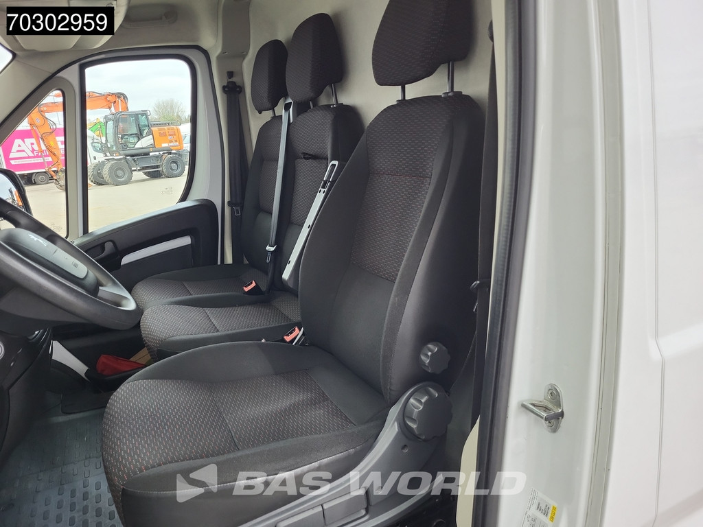 Peugeot Boxer 120pk L2H2 Airco Cruise Imperiaal Parkeersensoren Euro6 L2 Airco Cruise control 14