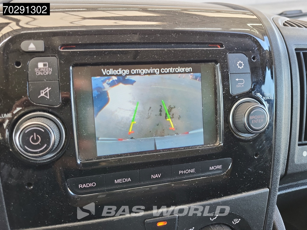 Peugeot Boxer 130PK L2H2 Trekhaak Navi LED Airco Cruise Camera Parkeersensoren L2 11m3 Airco Trekhaak Cruise control 15