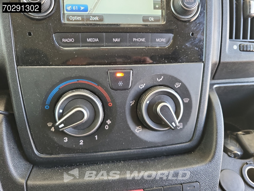 Peugeot Boxer 130PK L2H2 Trekhaak Navi LED Airco Cruise Camera Parkeersensoren L2 11m3 Airco Trekhaak Cruise control 16