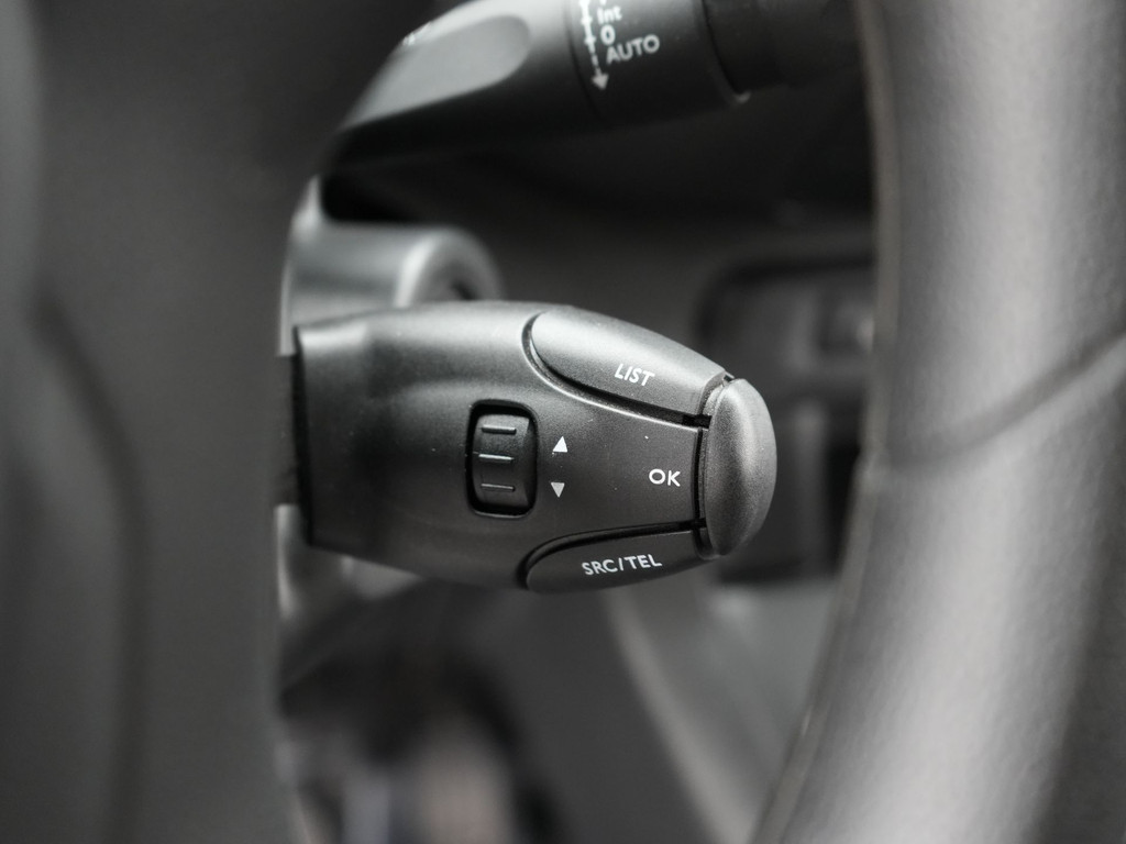 Peugeot Expert 1.5 BlueHDI 120 S&S L2 kort | Bluetooth | Airco | Achteruitrijcamera | Cruise Control | Schuifdeur Rechts | 12