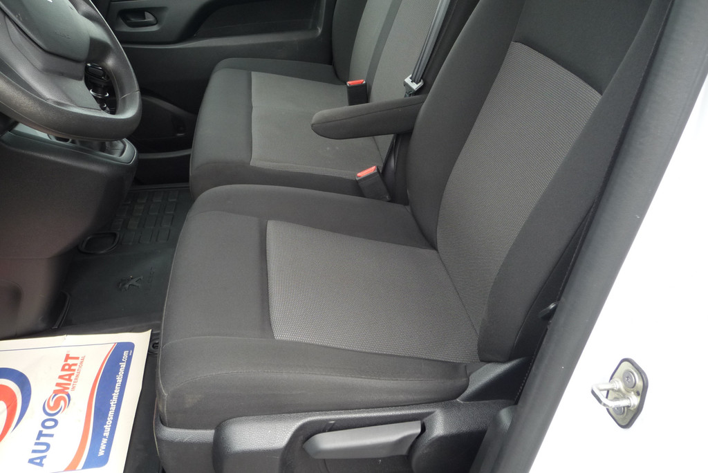 Peugeot Expert 1.5 BlueHDI 120 pk S&S L2 trekhaak Navi, carplay 11