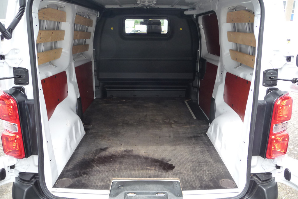 Peugeot Expert 1.5 BlueHDI 120 pk S&S L2 trekhaak Navi, carplay 14