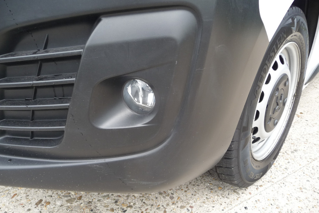 Peugeot Expert 1.5 BlueHDI 120 pk S&S L2 trekhaak Navi, carplay 20