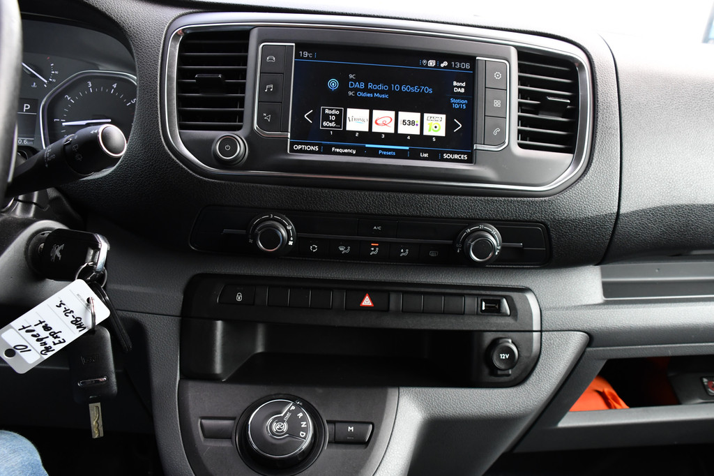 Peugeot Expert 2.0 BlueHDI 120 L3 PB Edition MARGE! Camera, Cruise, Carplay, Automaat, Multimedia, Sensoren, 2 x Schuifdeur, Uniek! 16