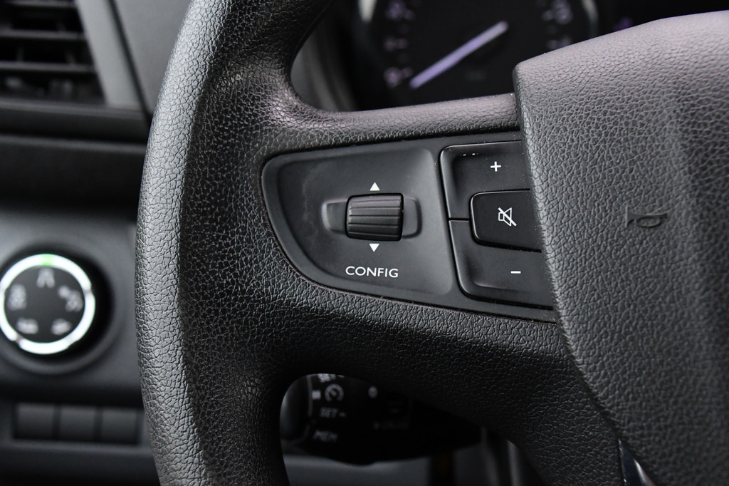 Peugeot Expert 2.0 BlueHDI 120 Long Asphalt DC 360 Camera, Cruise, Carplay, 2 x Schuifdeur, Multimedia, 122pk, Trekhaak, Sensoren, Uniek! 20