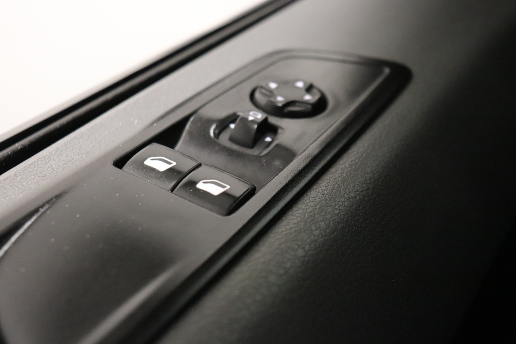 Peugeot Expert 2.0 BlueHDI 120PK L2 EURO 6 - Airco - Navi - Cruise - â¬11.950,- Excl. 17