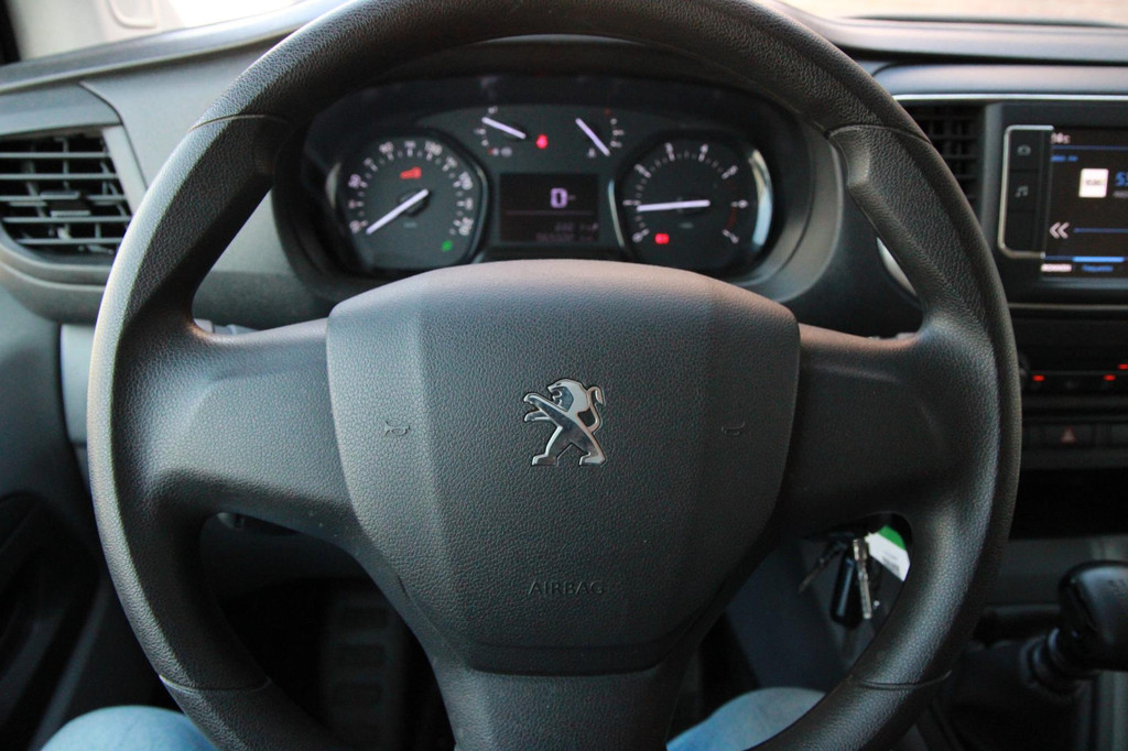 Peugeot Expert 2.0 BlueHDI 120PK Standard Pro / Cruise / App connect / PDC 2x 15