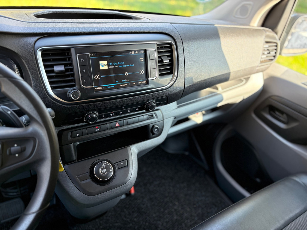 Peugeot Expert 2.0 BlueHDI 122 PK|1e EIG|AUTOMAAT|NAP|cruise|airco|achteruitrijcamera|apple carplay|trekhaak|navi|drie zitplaatsen 13