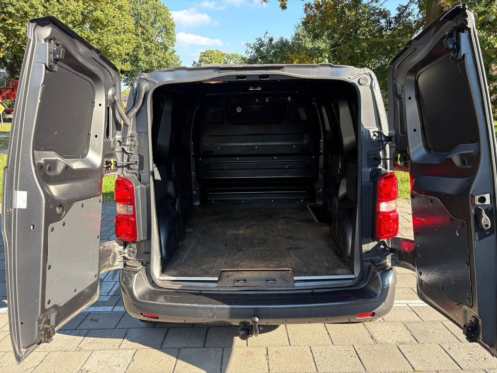 Peugeot Expert 2.0 BlueHDI 122 PK|1e EIG|AUTOMAAT|NAP|cruise|airco|achteruitrijcamera|apple carplay|trekhaak|navi|drie zitplaatsen 8