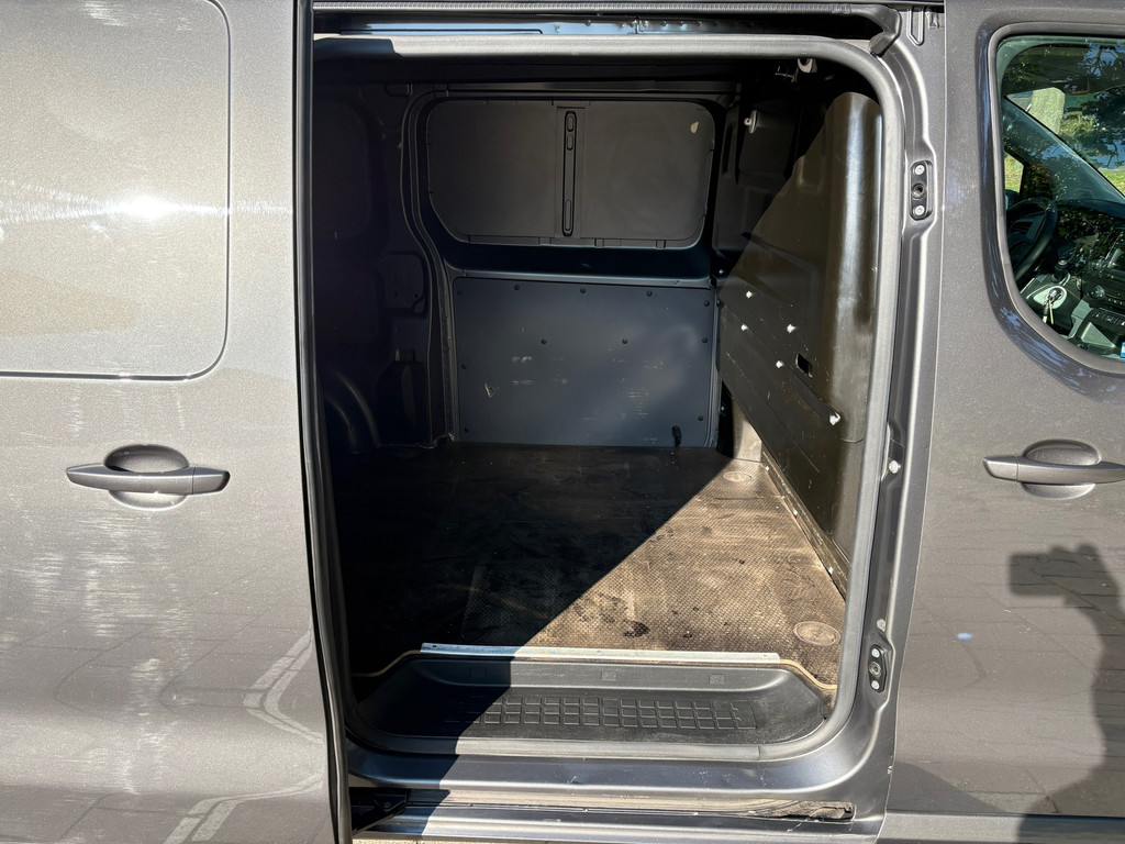 Peugeot Expert 2.0 BlueHDI 122 PK|1e EIG|AUTOMAAT|NAP|cruise|airco|achteruitrijcamera|apple carplay|trekhaak|navi|drie zitplaatsen 9