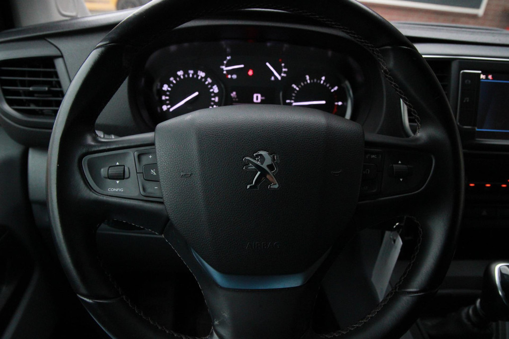 Peugeot Expert 2.0 BlueHDI 122PK L2H1 / Trekhaak / Camera / 3 zits 18