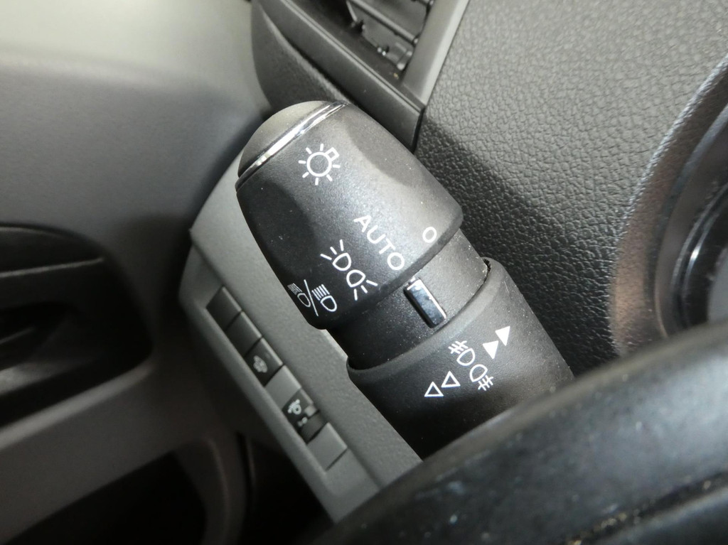 Peugeot Expert 2.0 BlueHDI 122pk Automaat, Navigatie, Camera, 3-Zits, Cruisecontrol. 15