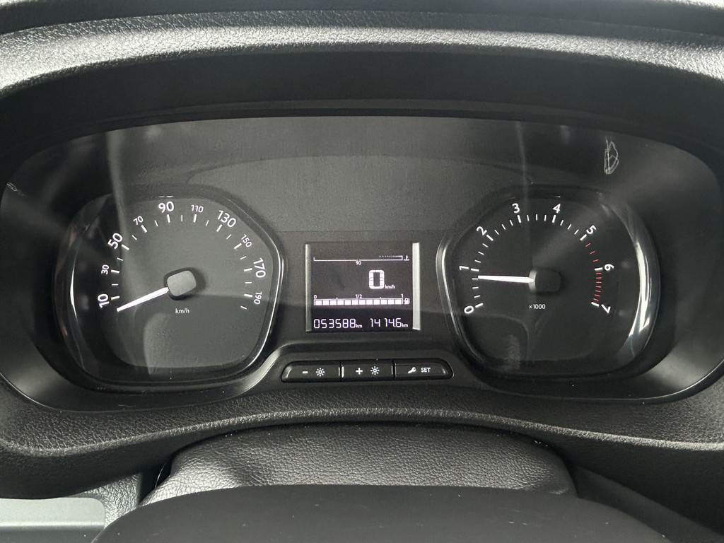 Peugeot Expert 2.0 BlueHDI 123 PK / L2H1 / 53.588 KM !! / AIRCO / CRUISE / ACHTERKLEP / 2x SCHUIFDEUR / BLUETOOTH / 3-ZITS 14