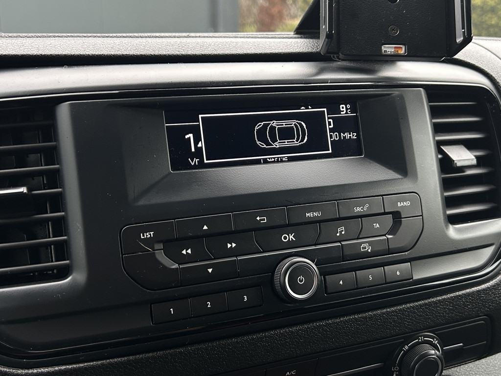 Peugeot Expert 2.0 BlueHDI 123 PK / L2H1 / 53.588 KM !! / AIRCO / CRUISE / ACHTERKLEP / 2x SCHUIFDEUR / BLUETOOTH / 3-ZITS 18