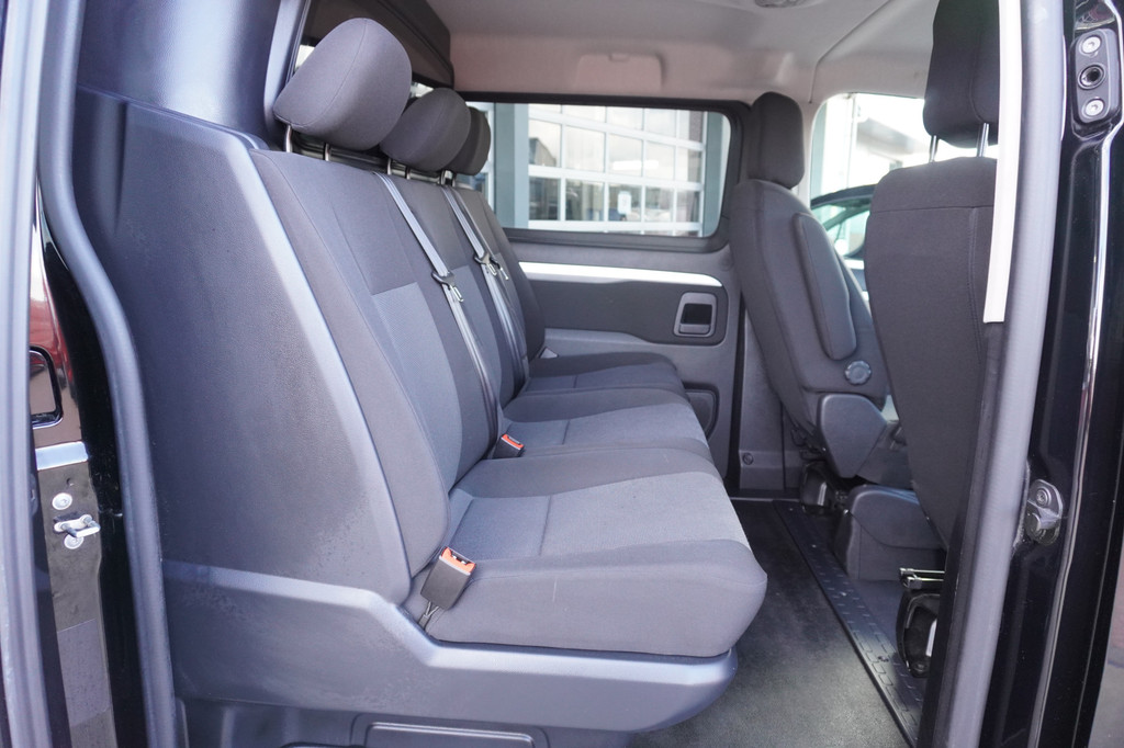 Peugeot Expert 2.0 BlueHDI 123PK Long Premium Dubbelcabine Airco | Cruise | Trekhaak 19