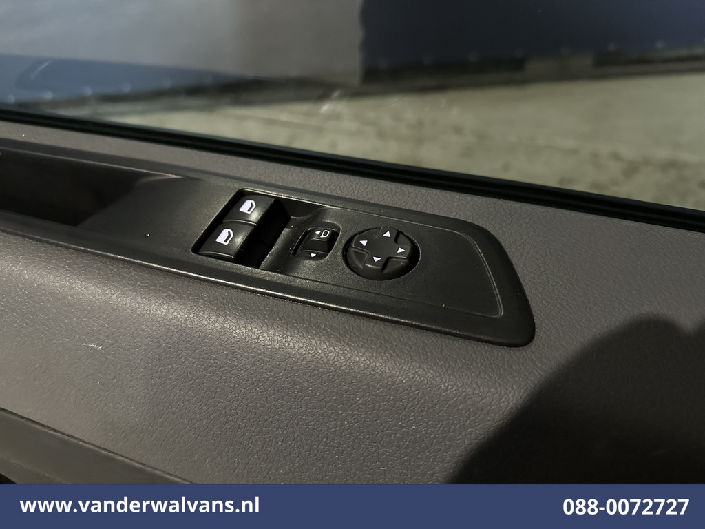 Peugeot Expert 2.0 BlueHDI 123pk L3H1 Euro6 Airco | Camera | Apple Carplay | Android Auto | Cruisecontrol | 2500kg Trekhaak Parkeersensoren, Bijrijdersbank 16