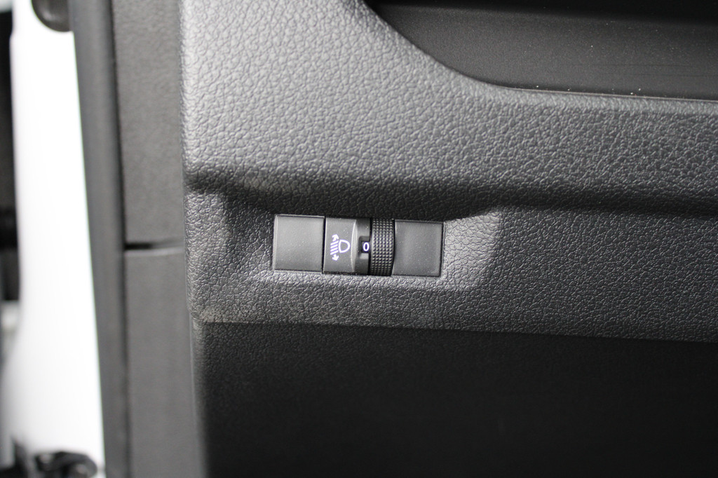 Peugeot Expert 2.0 BlueHDI 145PK L3 Dubbele Cabine Navigatie, Achteruitrijcamera, Trekhaak Afneembaar, Airco, Parkeersensoren Achter, Bluetooth, Cruise Control 20