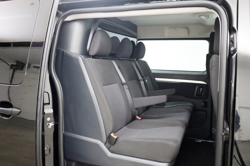 Peugeot Expert 2.0 BlueHDI 145pk Long Premium D.C. Airco/Navi/Camera 05-2022 8