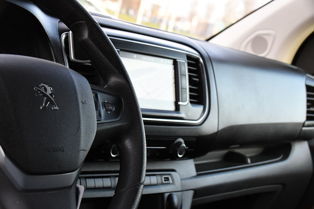 Peugeot Expert 2.0 BlueHDI 180 DC Black Edition MARGE! 360 Camera, Carplay, 177pk, Automaat, 2 x Schuifdeur, Cruise, Trekhaak, Navi, Head-up, Uniek! 13