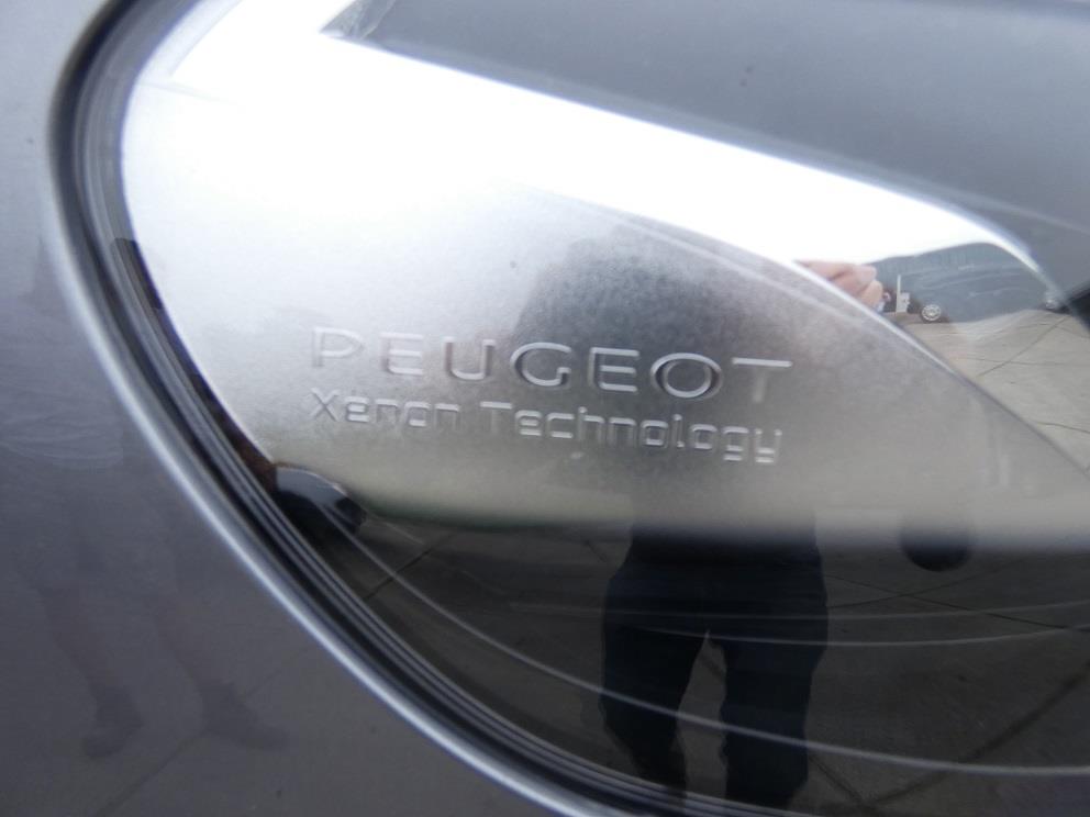 Peugeot Expert 2.0 BlueHDI 180pk*autom* navi/camera*xenon* 9