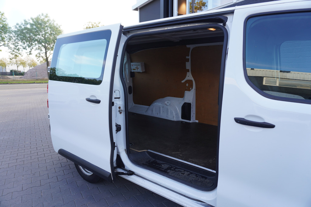 Peugeot Expert 2.0 BlueHDI L2 EURO 6 - Airco - Navi - Cruise - PDC - ⬠16.900,- Excl. 8