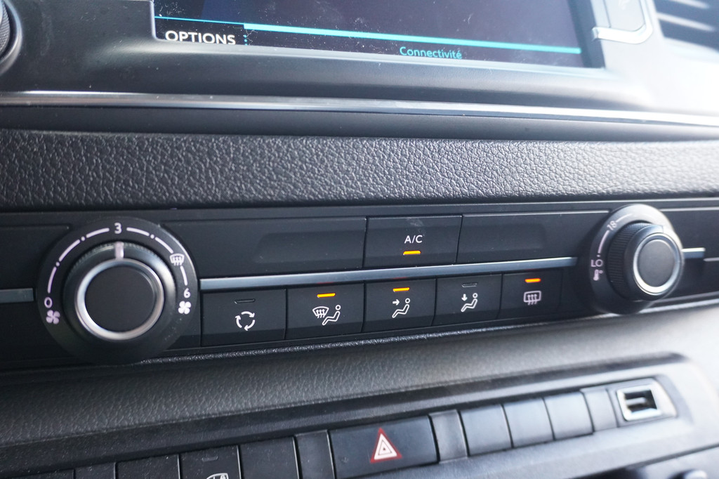 Peugeot Expert 2.0 BlueHDI L2 EURO 6 - Airco - Navi - Cruise - PDC - ⬠16.900,- Excl. 9