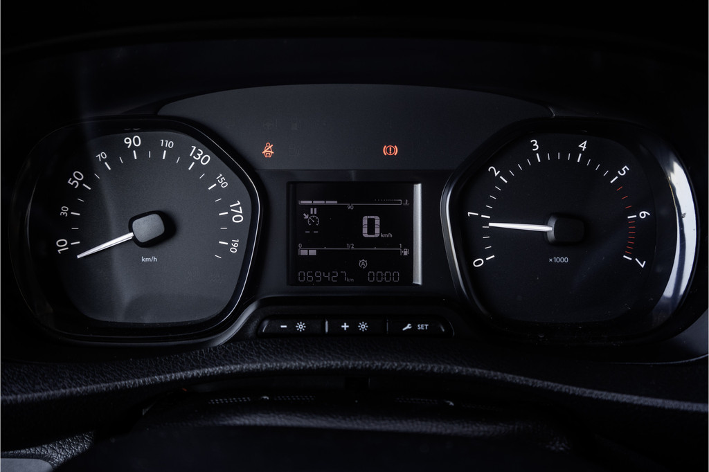 Peugeot Expert **2.0 BlueHDI | L2H1 | Euro 6 | 123 PK | Cruise | Airco | Trekhaak** 14