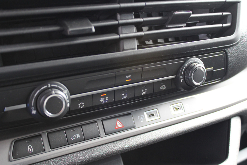 Peugeot Expert 2.0 BlueHDi 145PK L2 Navigatie, Camera Achter, Airconditioning, Audio, Cruise Control, Audio DAB Gereserveerd !! 18