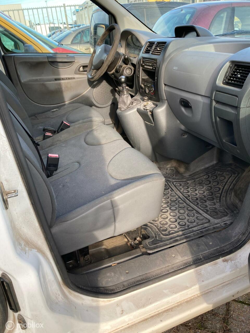 Peugeot Expert 2.0 HDI L1H1 MOTOR DEFEKT 7