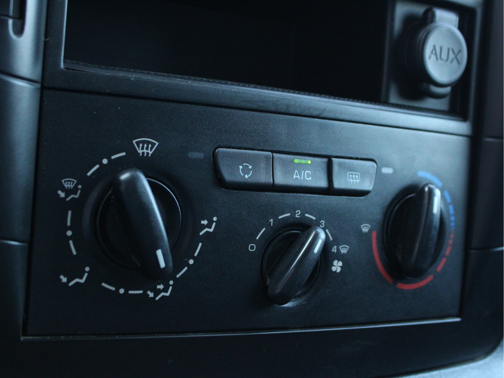 Peugeot Expert 227 1.6 HDI L1H1 Navteq 2, 3 Zitplaatsen Trekhaak, Navigatie, Cruise Control, Bluetooth, Airco 19